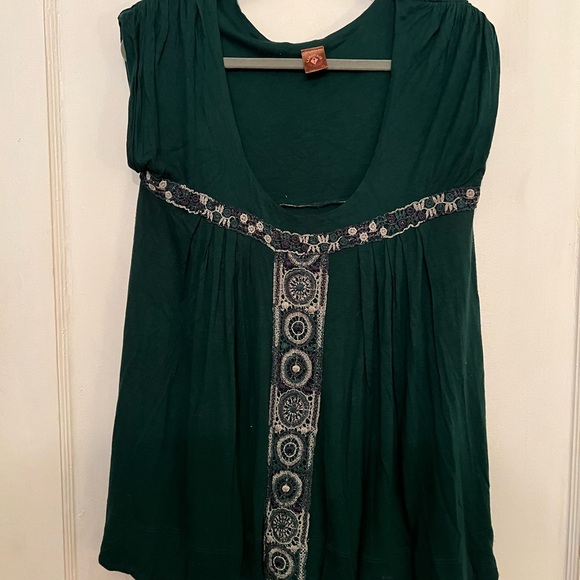 Anthropologie scoop neck emerald top with embroidery in XL - Picture 4 of 6